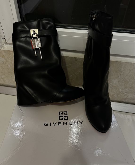 Givenchy Shark Ankle Boots 38