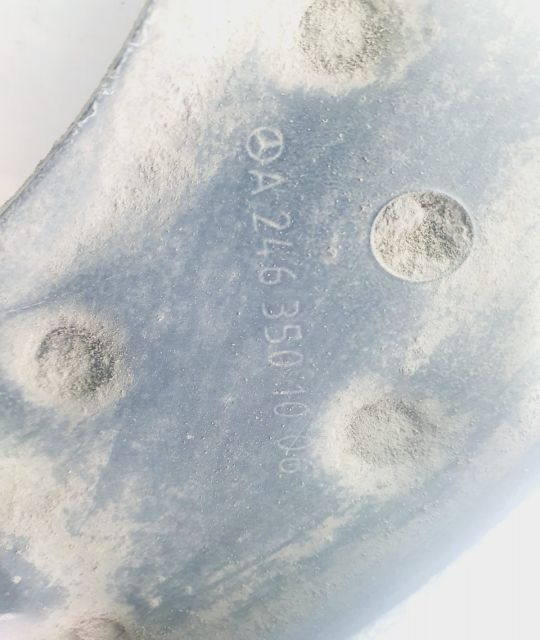 Brat suspensie dreapta spate a2463501006 Mercedes-Benz CLA-Class C117