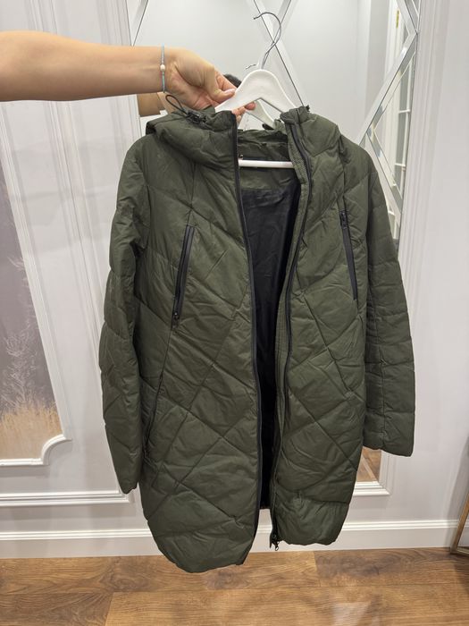 Зимняя длиная теплая куртка 15-16 лет