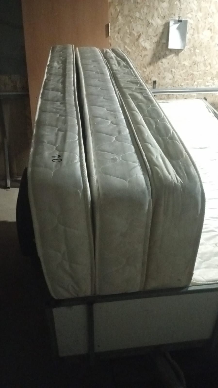 Продам матрасы 5 штук