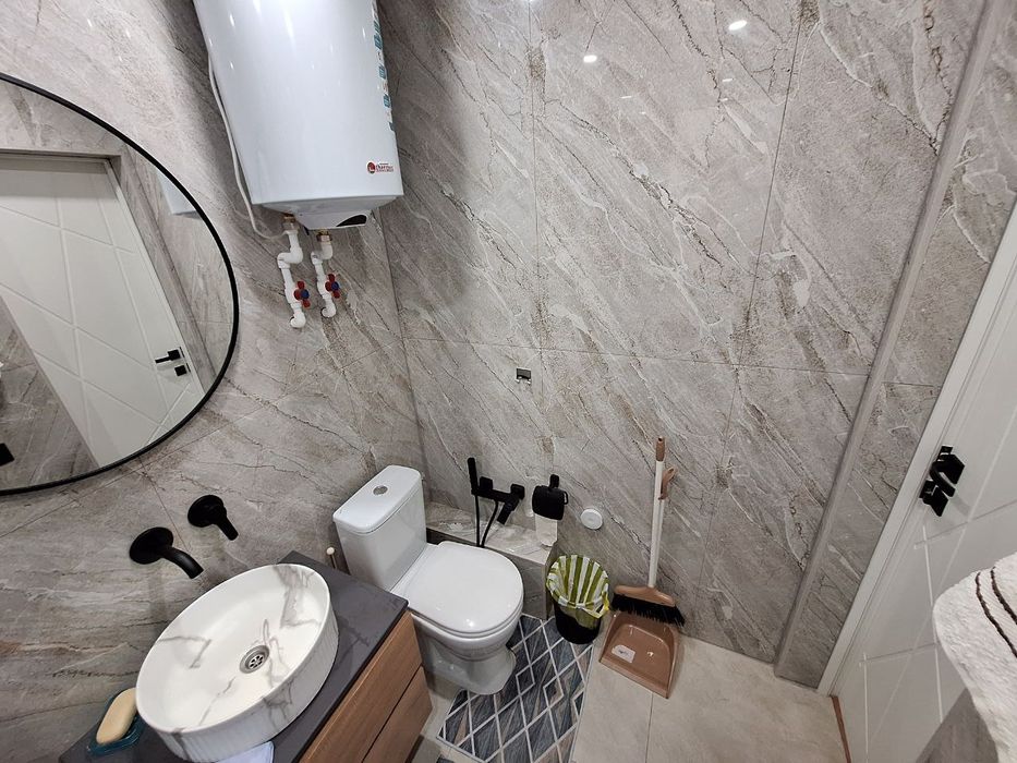 Продаю 3 комнатную Пр.Строителей 13 дом