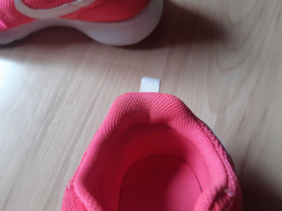Маратонки NIKE дамски, 38-ми номер