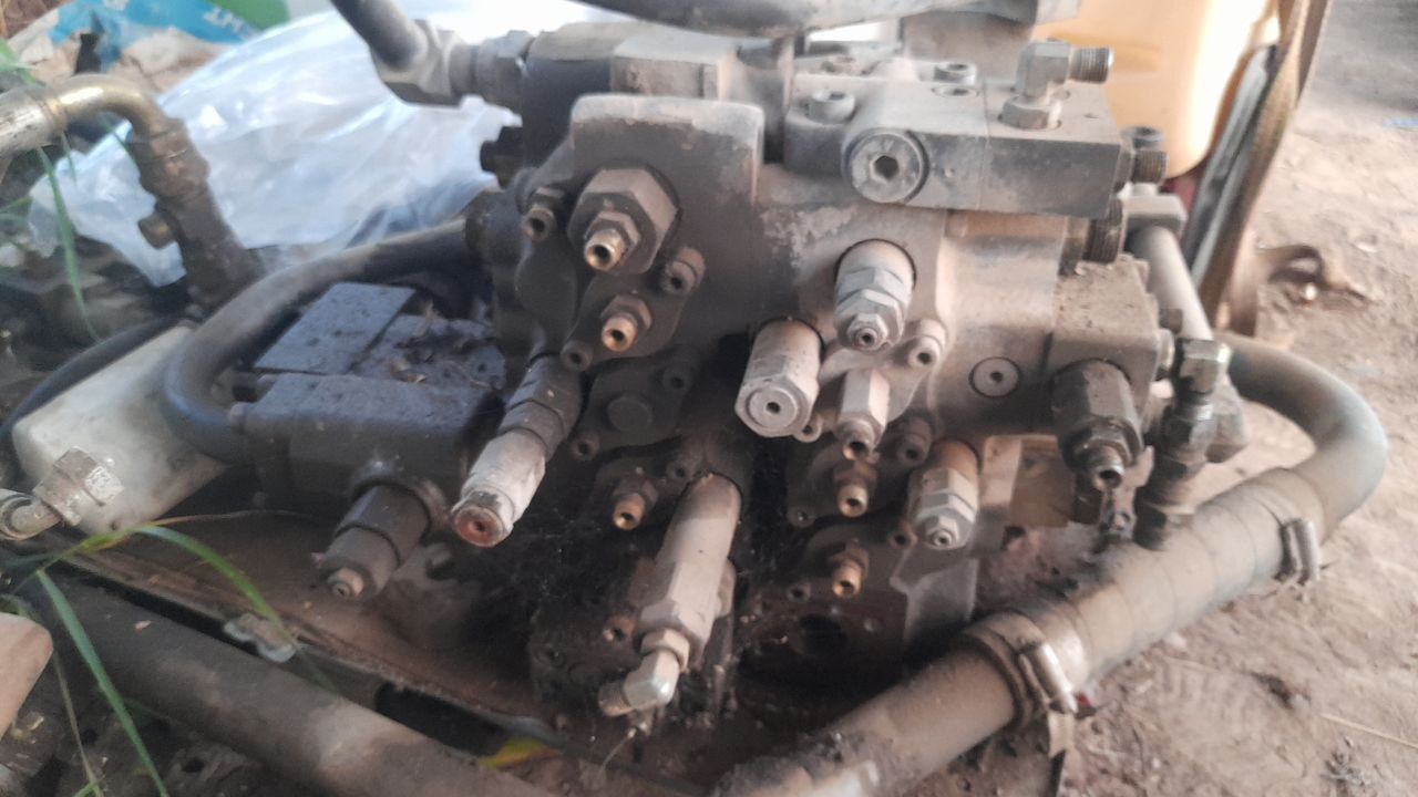Volvo raspiririditil va hunday transheshy choʻmich sotiladi