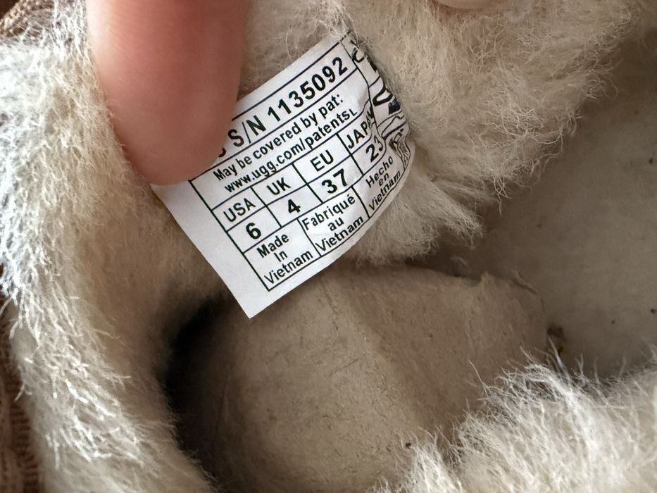 UGG classic ultra mini 37