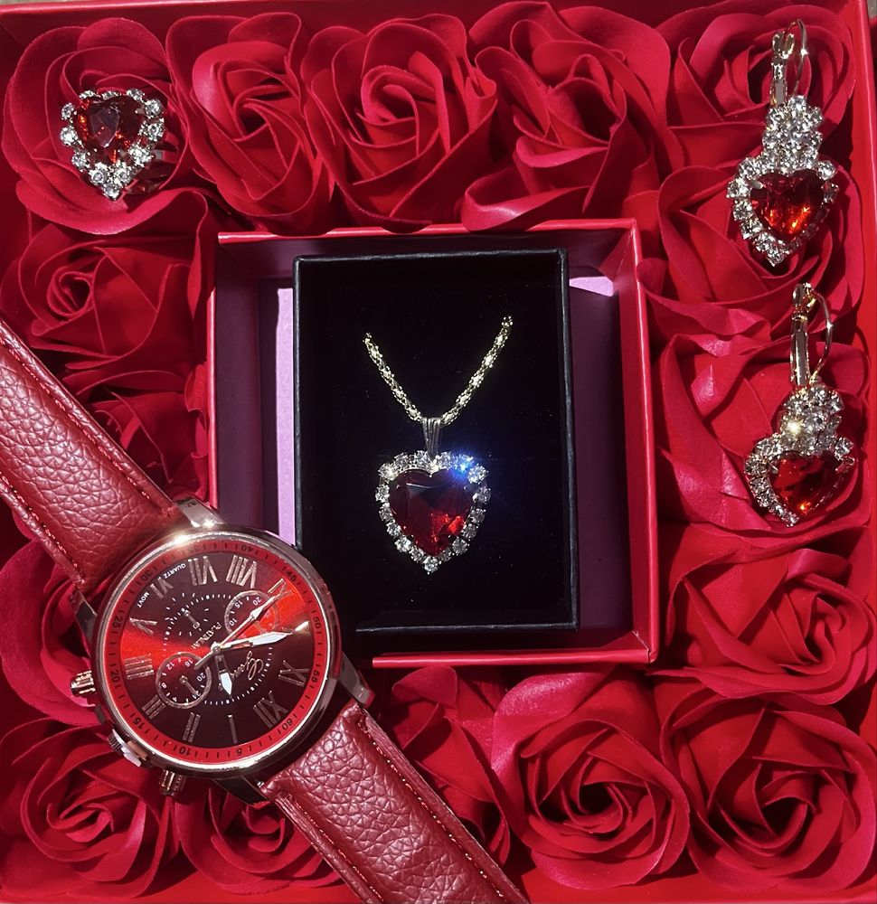 Set elegant Tip Pandora Ceas + colier + cercei + inel