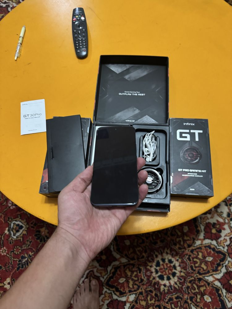 infinix gt 30 pro pamit 12 256 g holati yengi 1 martta zaratka qoyilga