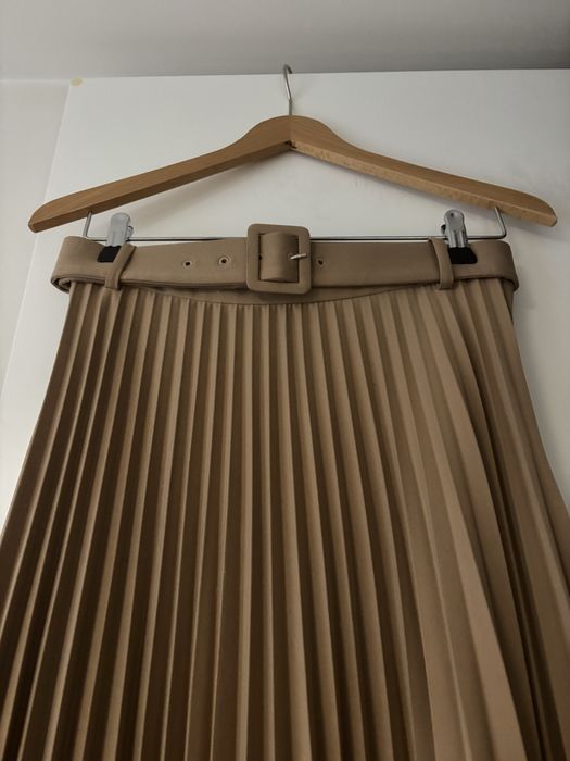 Оригинална пола ЗАРА