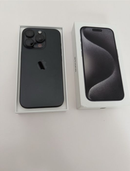 iPhone 15 Pro Black Много добро състояние