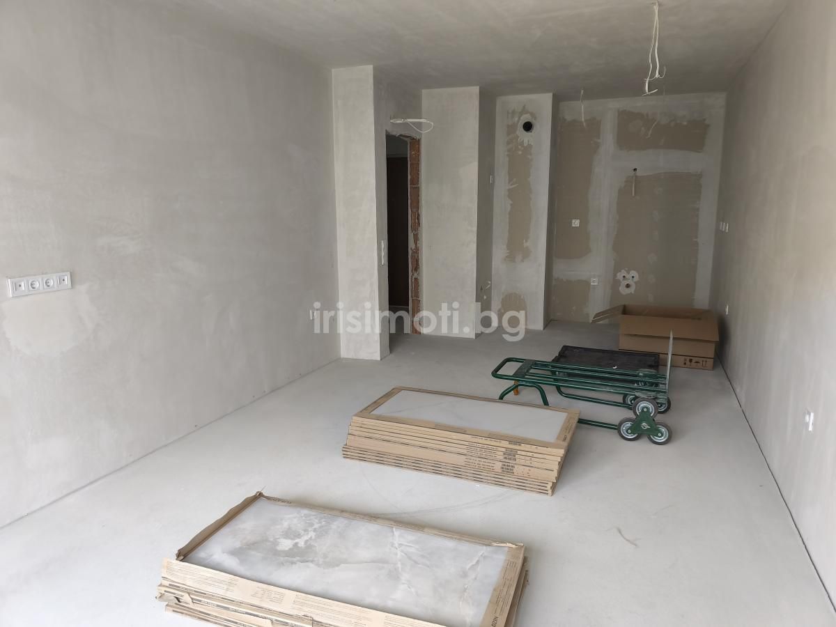 Продава двустаен, €260000, 69кв.м. в Кръстова вада