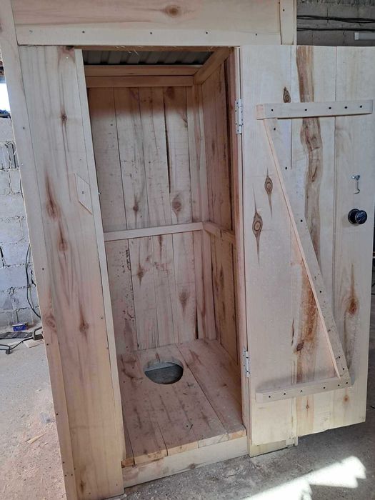 туалет с сидушкой неплохого качества