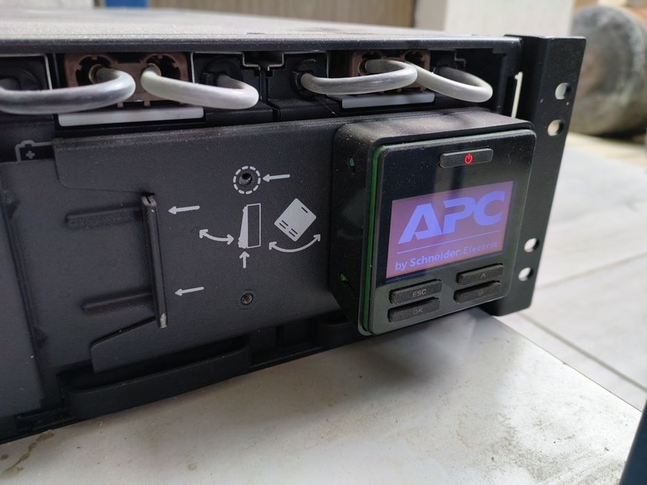 APC-UPS 15 kw. Ups+baterii