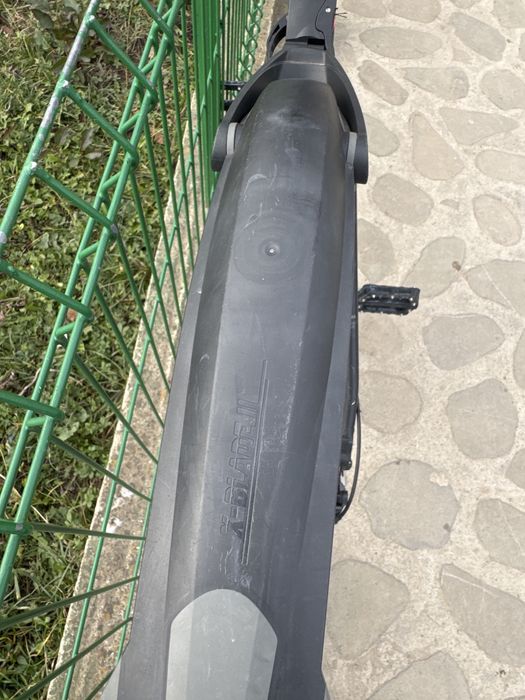 Bicicleta cube attention cross country