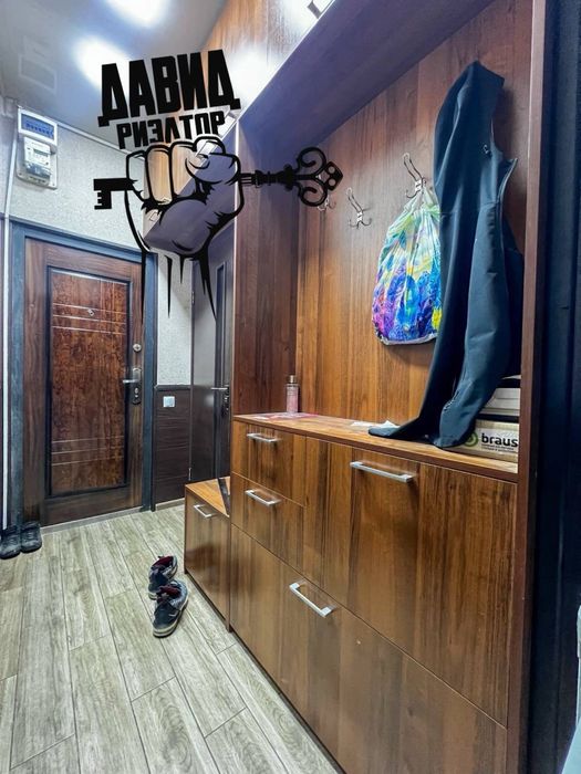 2в3/2/4 Ялангач Бухара кафе, мебель техника, 50м2 цена 65000 уе