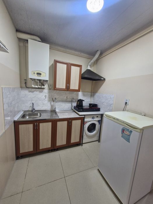 Юнусобод 15 кв махаллада икки хоналик уй