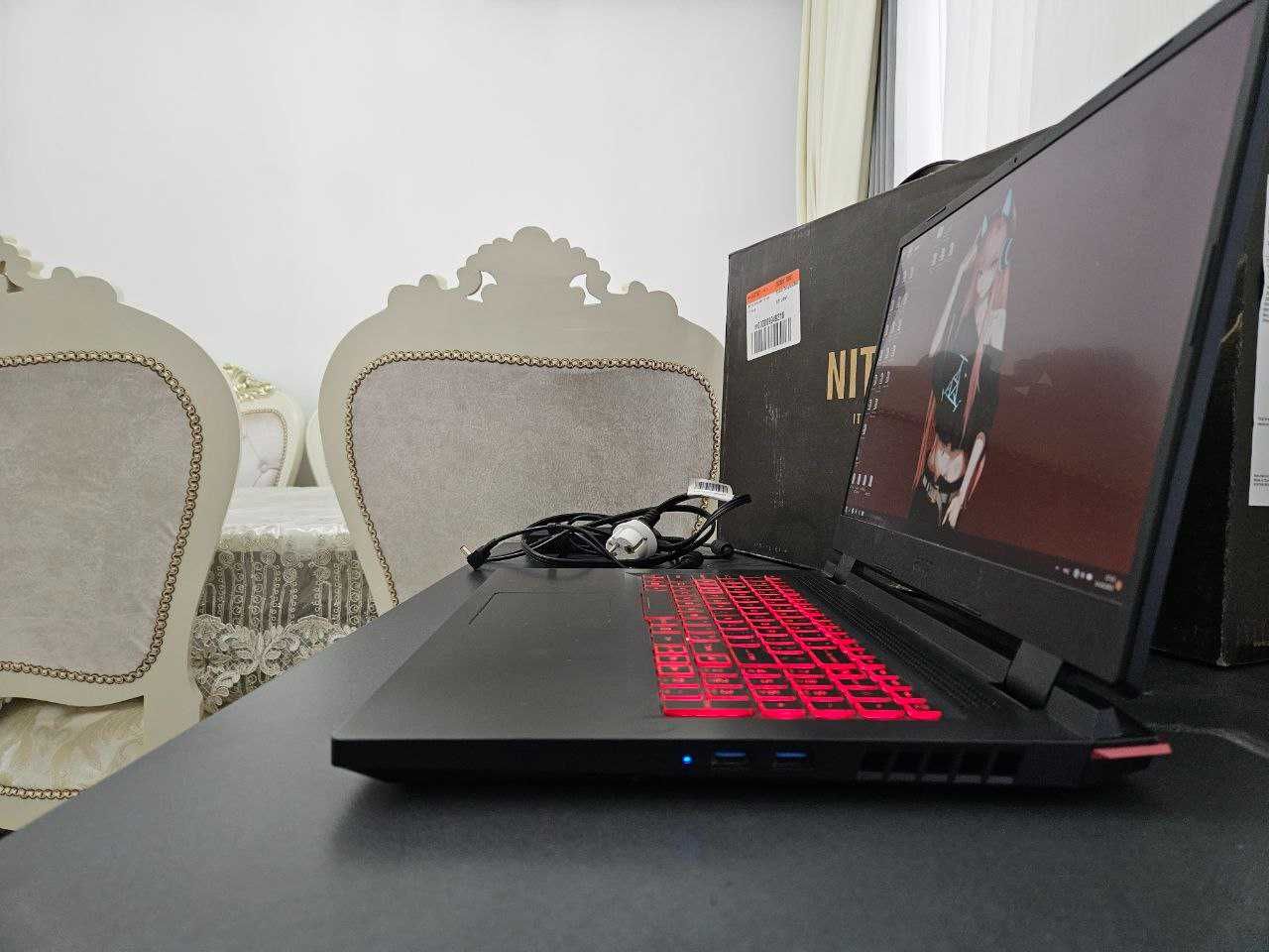 Ноутбук NITRO 5 17.3 в отличном состоянии