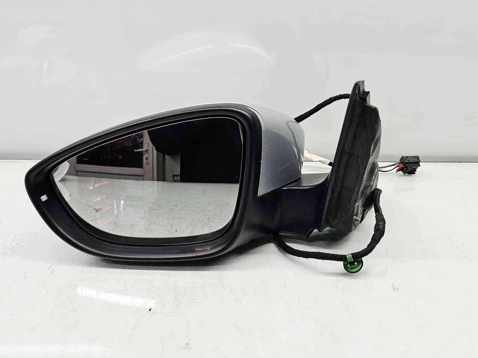 Oglinda stanga Volkswagen Jetta 4 (162,163) [Fabr 2010-2016] LA7W