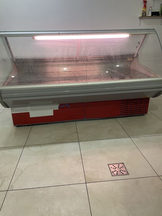 Ladă frigorifica pentru mezeluri , lactate