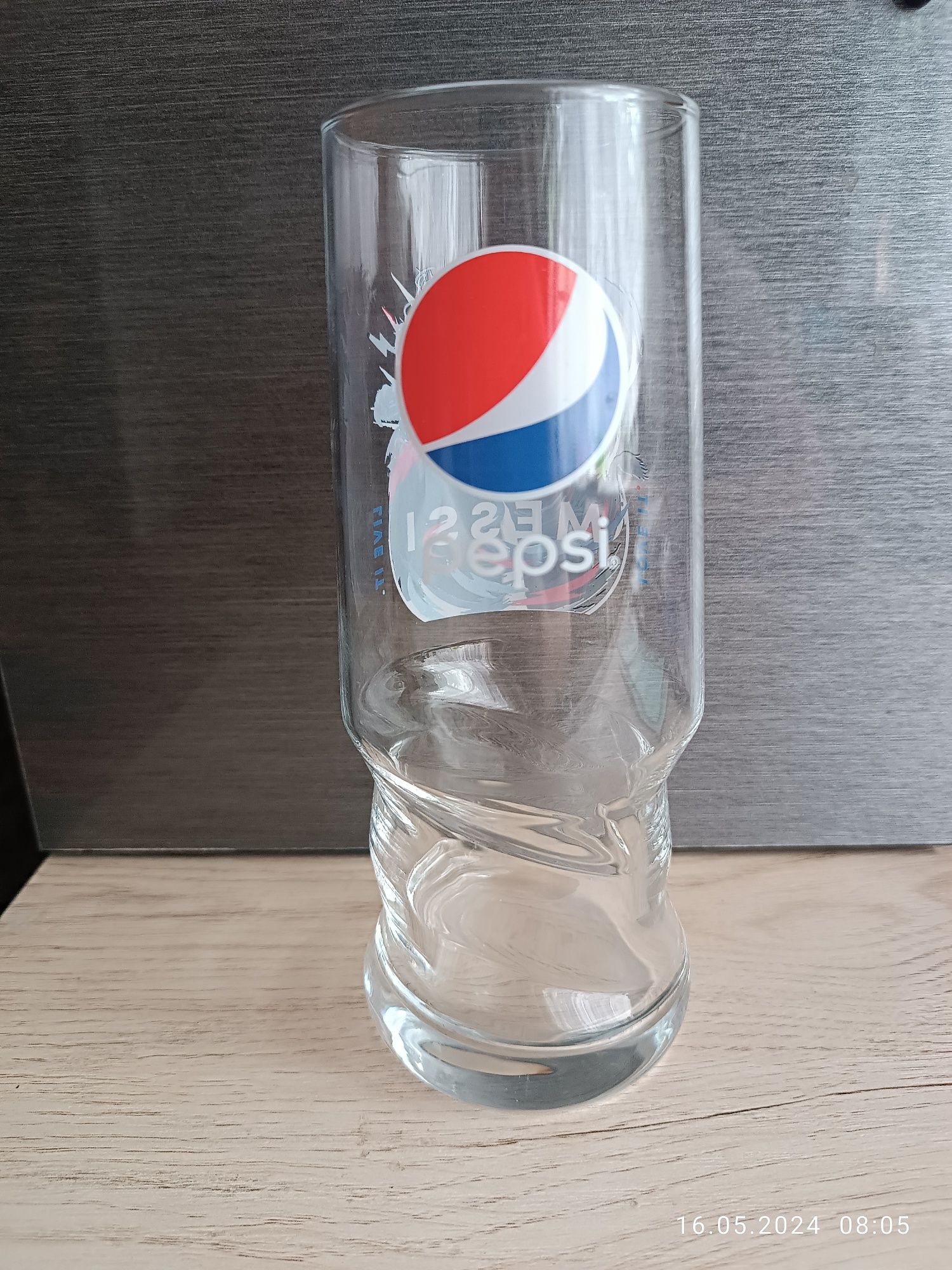 Стакан бокал Pepsi футбольный с Месси.