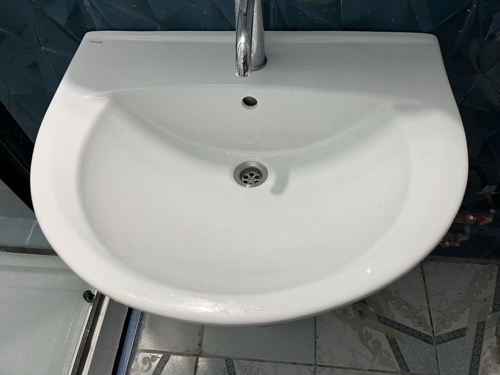 Chiuveta baie Cersanit cu picior picior plus baterie