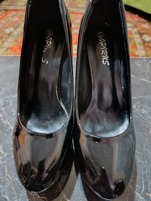 Продам обуви дешевле почти новые