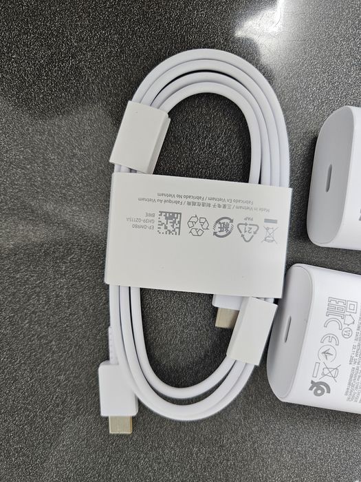 Incarcator samsung original NOU 25w