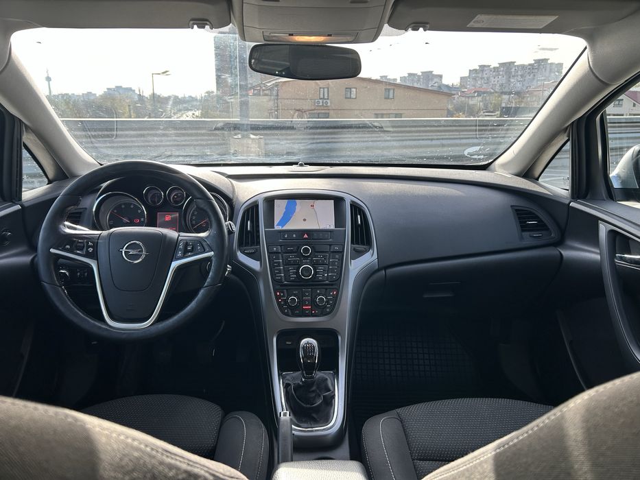 Vand Opel Astra J 1.6 diesel 2016