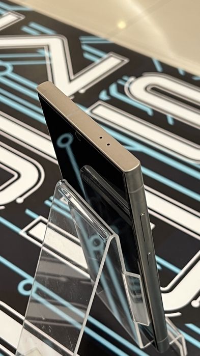 Samsung Galaxy S24 Ultra - 1TB - Titanium