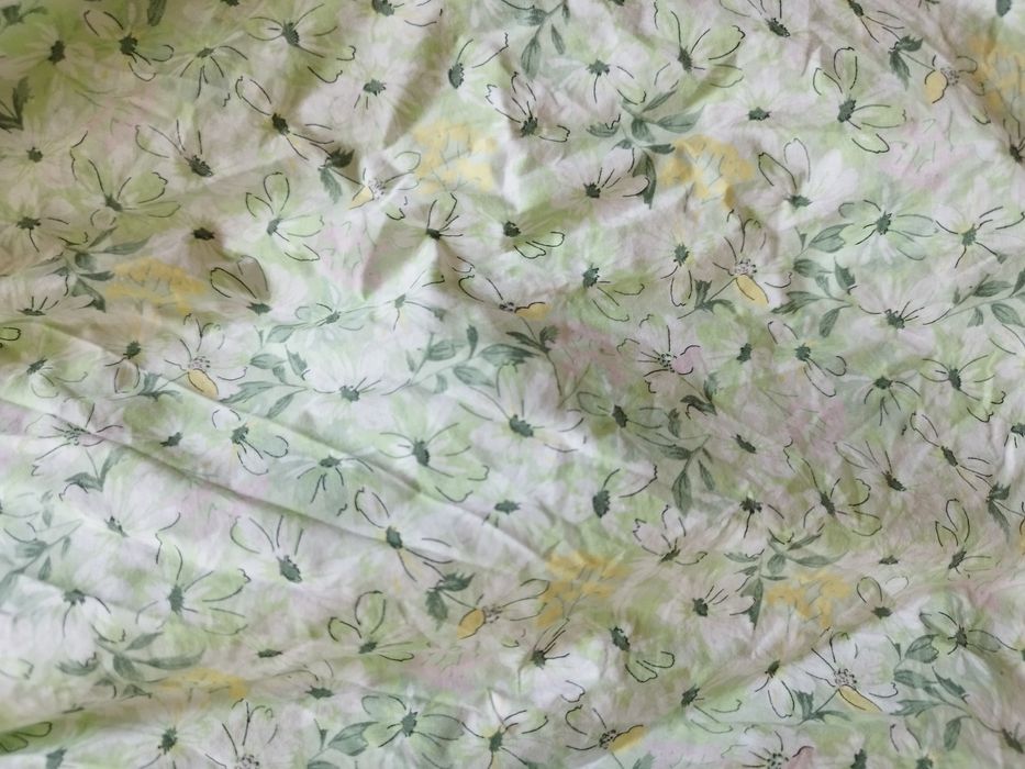 Рокли на цветя от H&M Буфон ръкави пролетни рокли лот 128 басмени