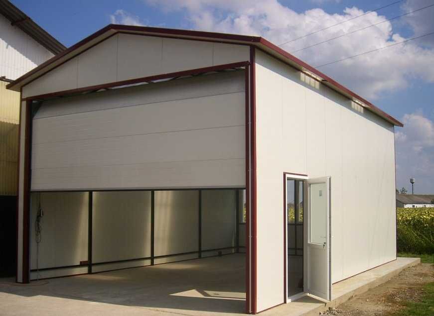 Casa modulara si garaje auto pe structura metalica si panou sandwich