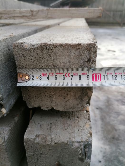 Vând stâlpi/spalieri