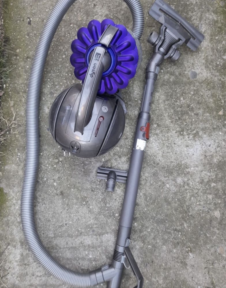 Dyson DC 37 allergy aspirator