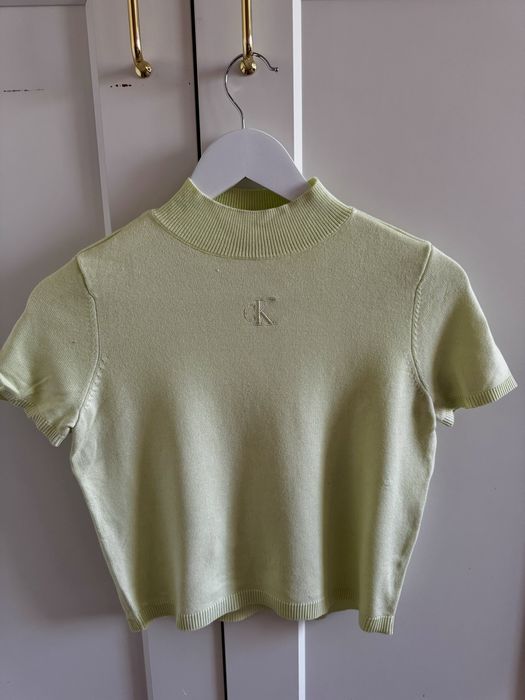 Пуловери Calvin Klein