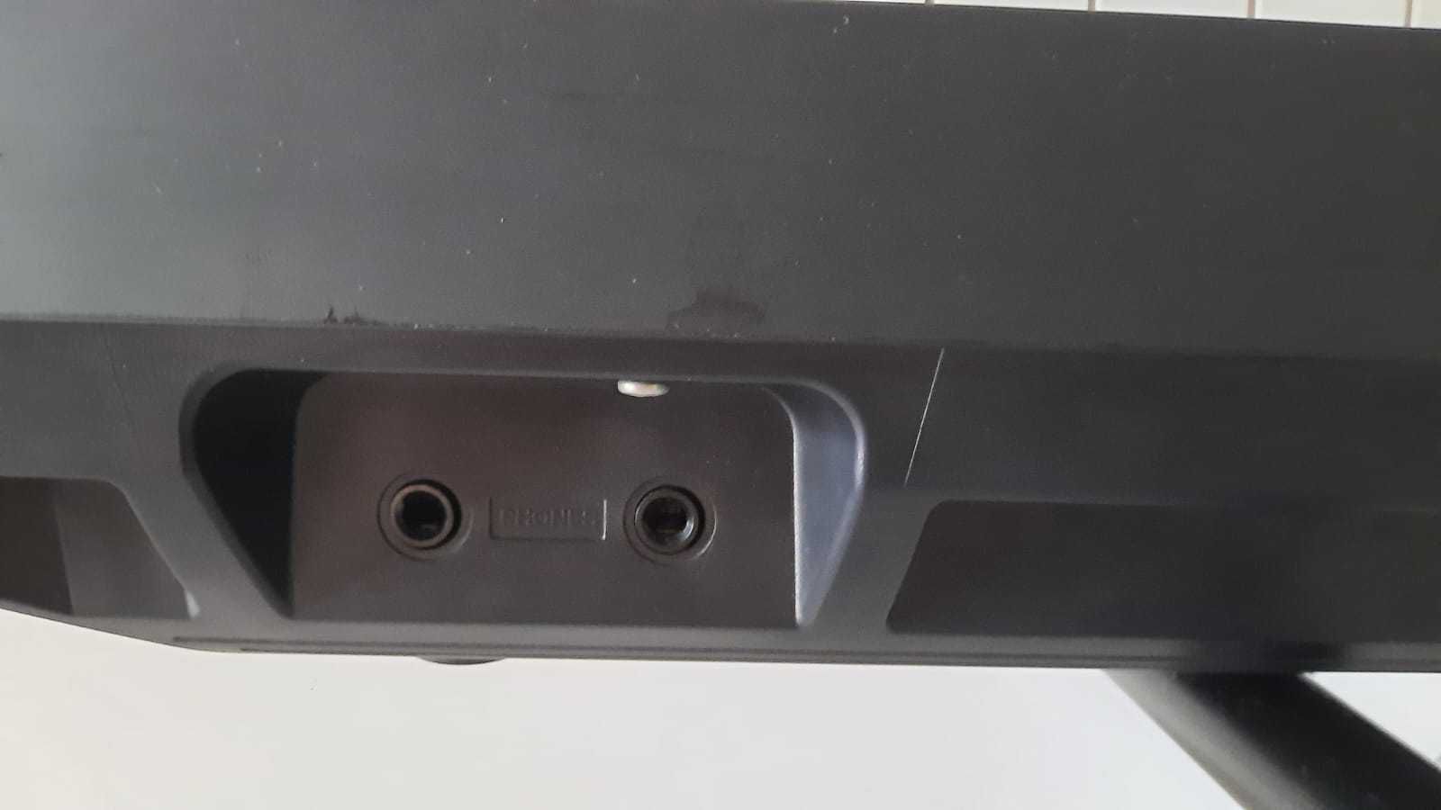 Pian Digital Yamaha P-125, cu accesorii, ușor utilizat, în stare bună