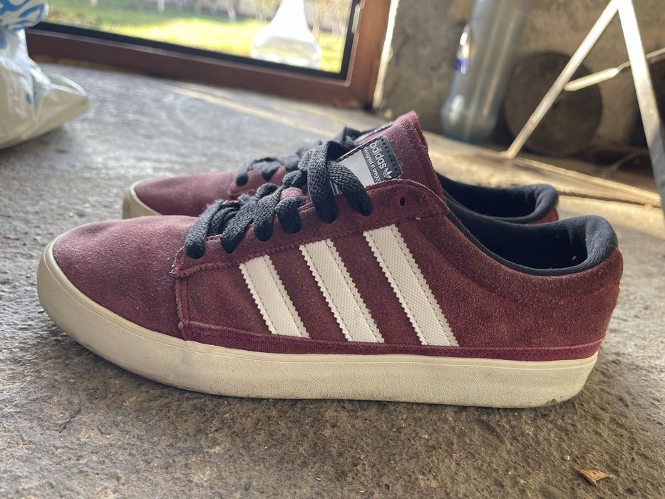 Adidasi  adidas barbati nr 42