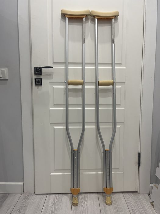 Костылныки, балдақ