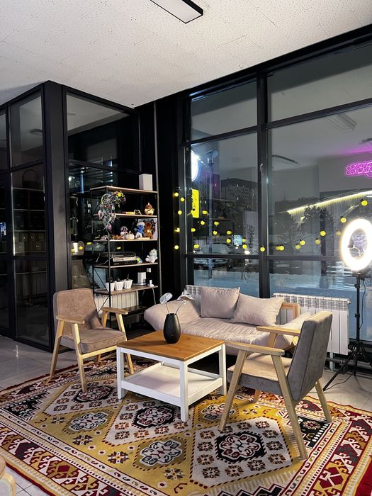 Комплект мебели(Два стула+Диван+Журнальный стол)