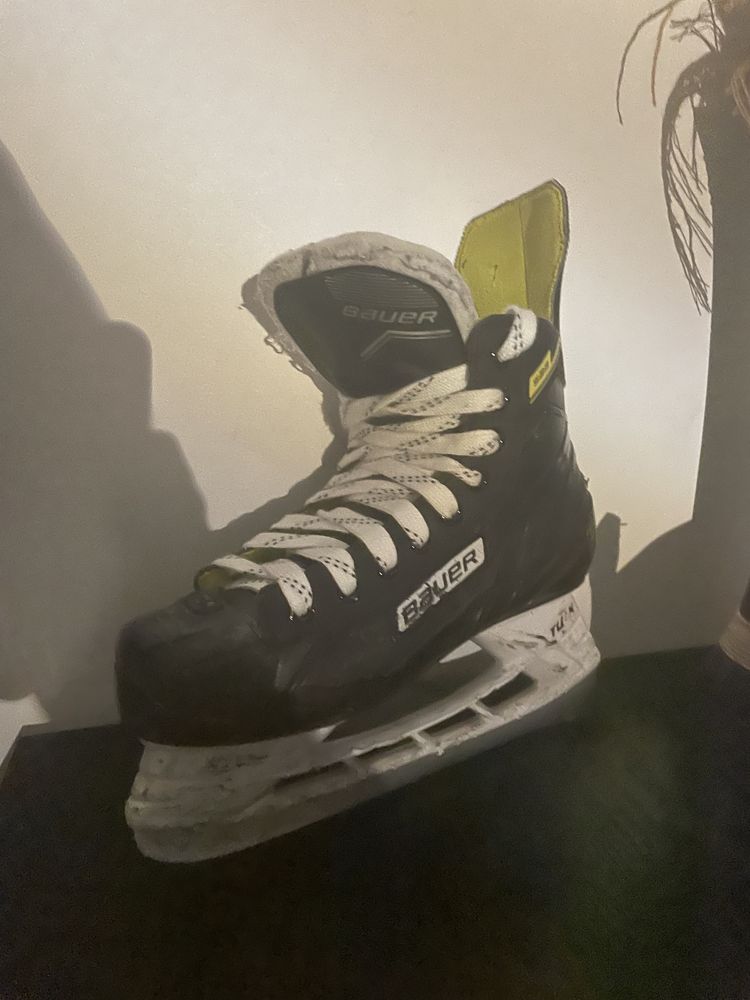 Patine hockey Bauer Supreme 23, marime 40