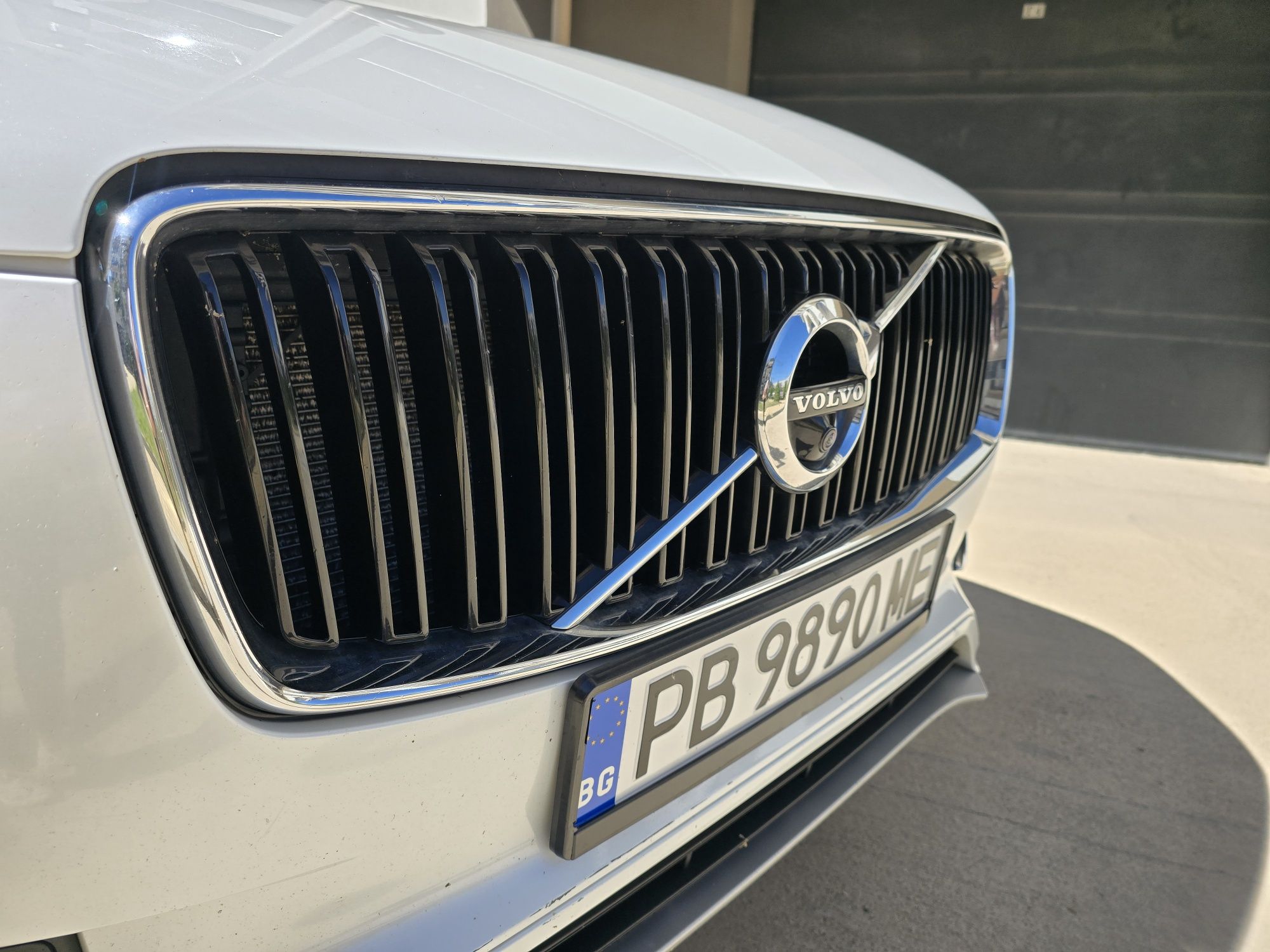 Volvo     XC    90