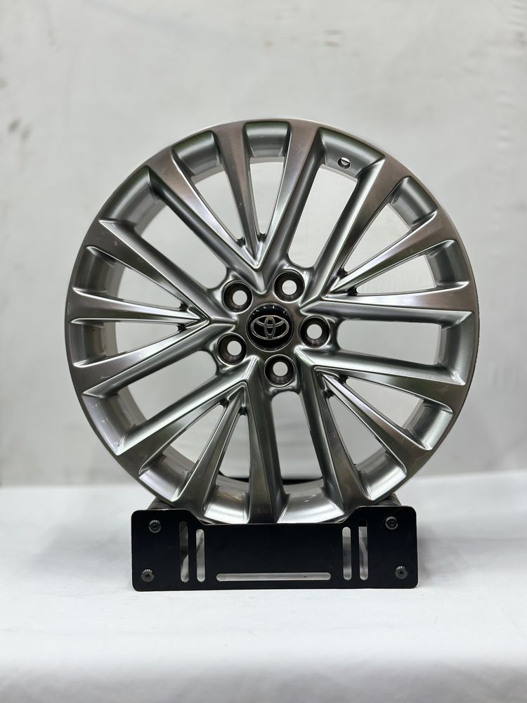 Продается комплект R19 5x114.3