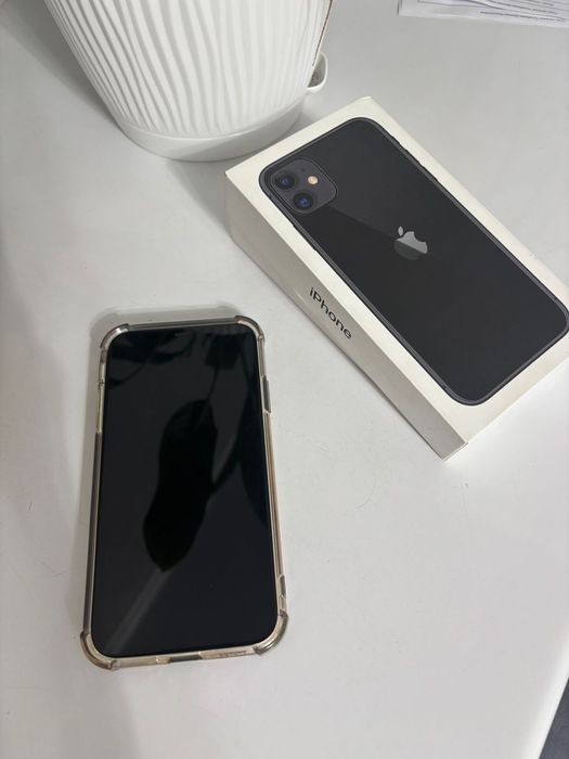 Iphone 11 128gb 774akb