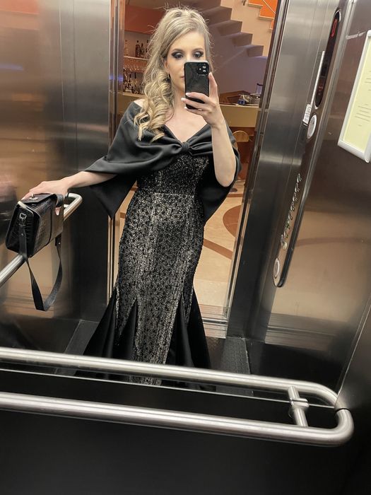 Rochie de ocazie deosebita (nasa)