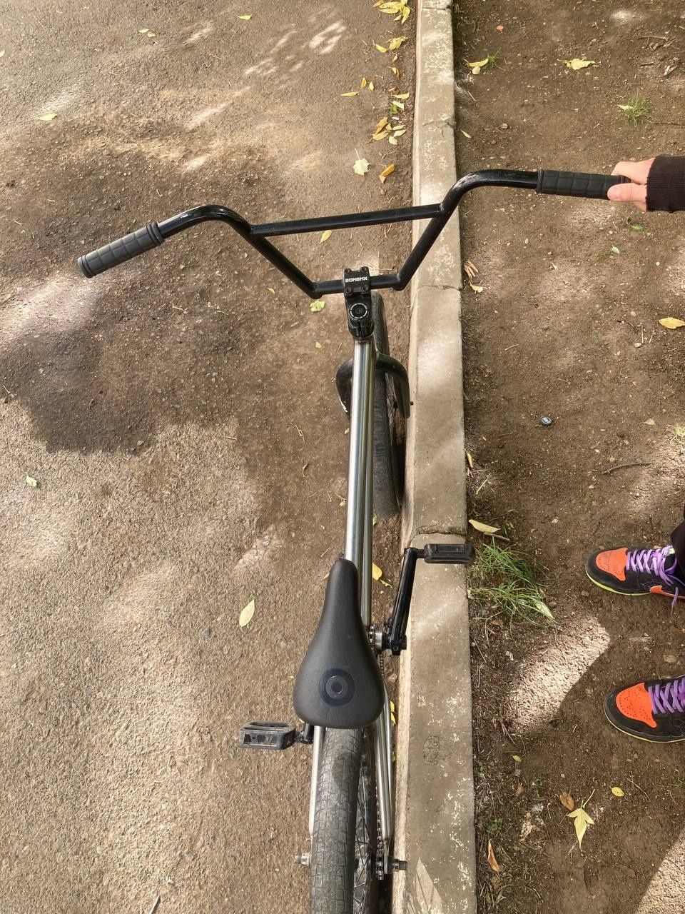 Продам BMX Aтом Bike