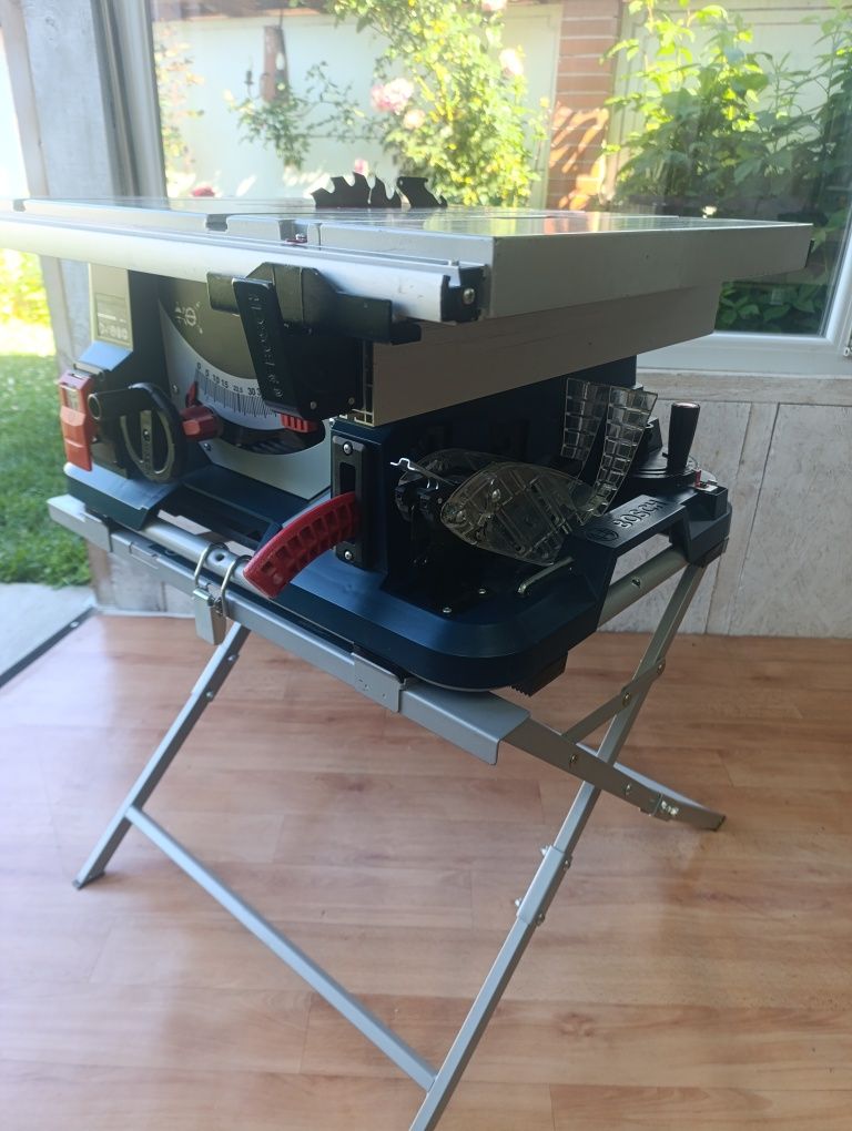 Настолен циркуляр Bosch GTS 635-216