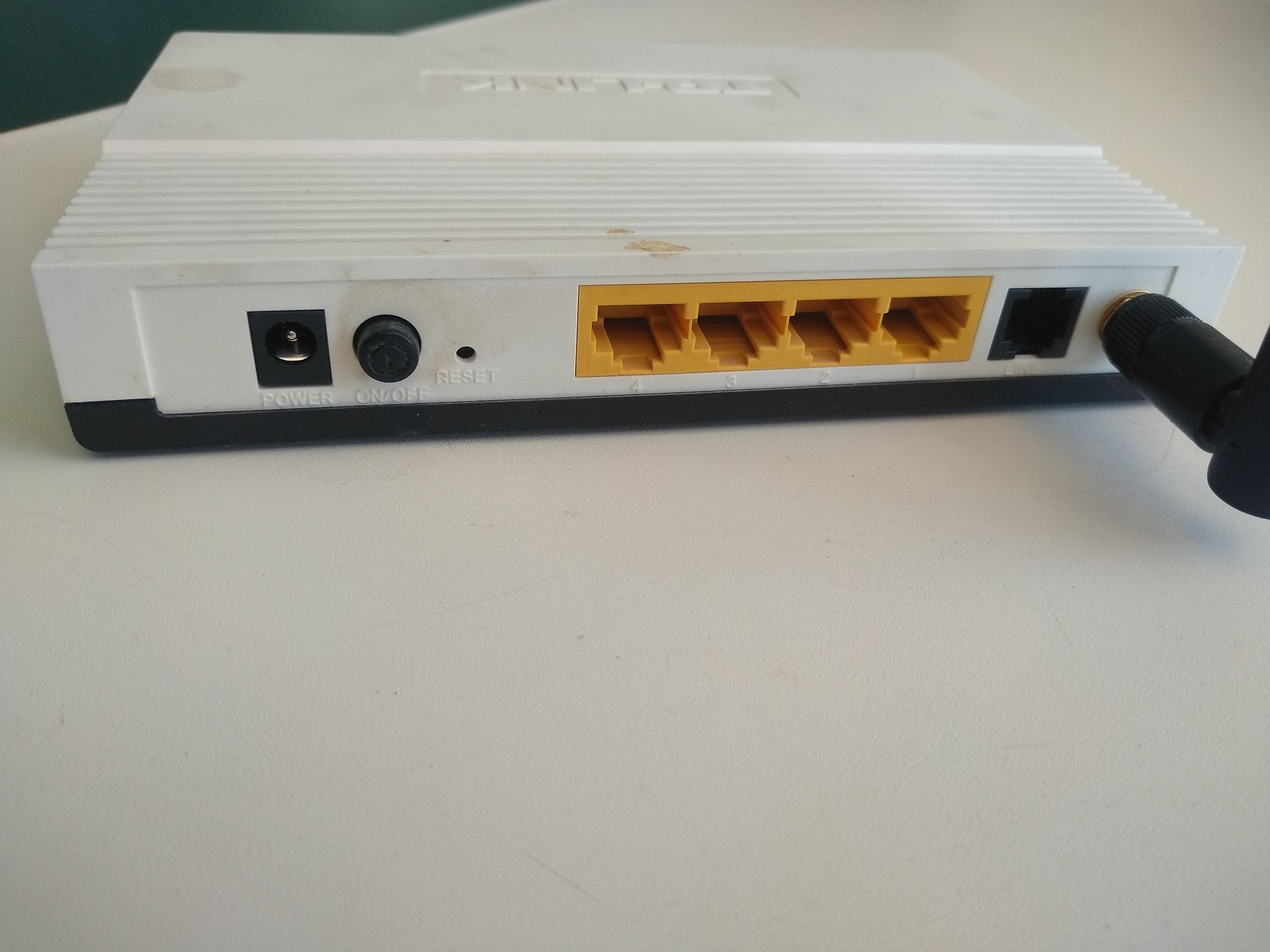 Модем TP- LINK. TD-W8901G