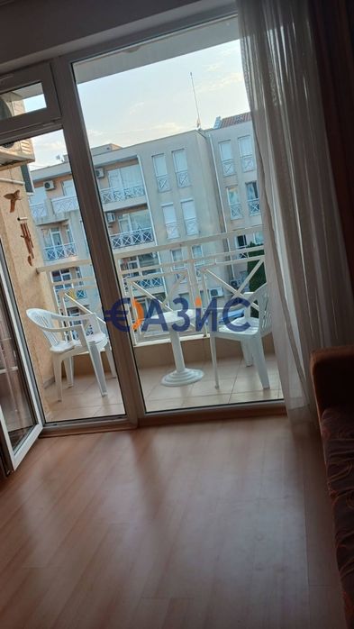 Продава се Двустаен апартамент в к.к. Слънчев бряг - 62 кв.м за 678 €/кв.м - Снимка #5