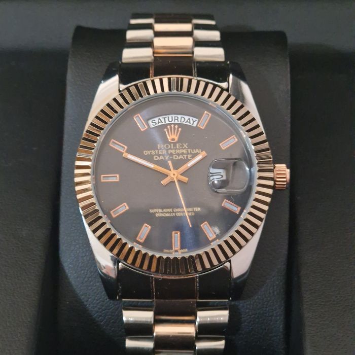 Ceas bărbătesc nou