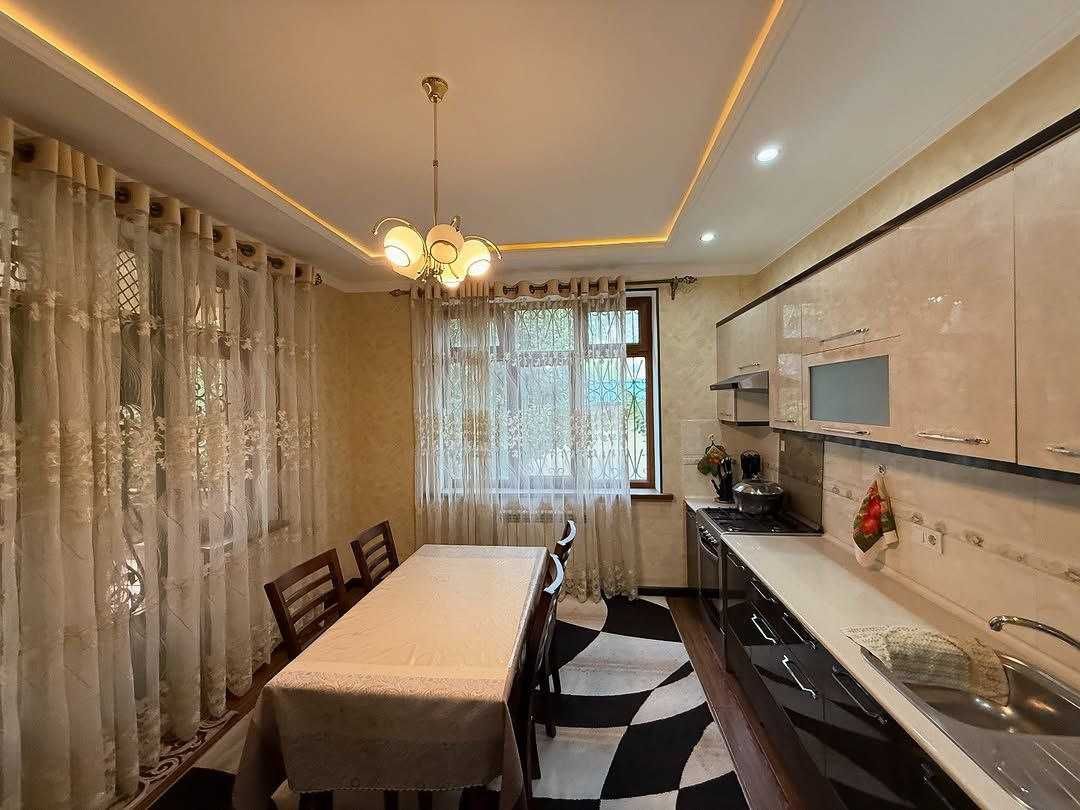 ПРОДАЕТСЯ ДОМ Бостанлыкском районе