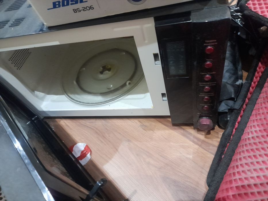 Стулья для офиса и для кухни