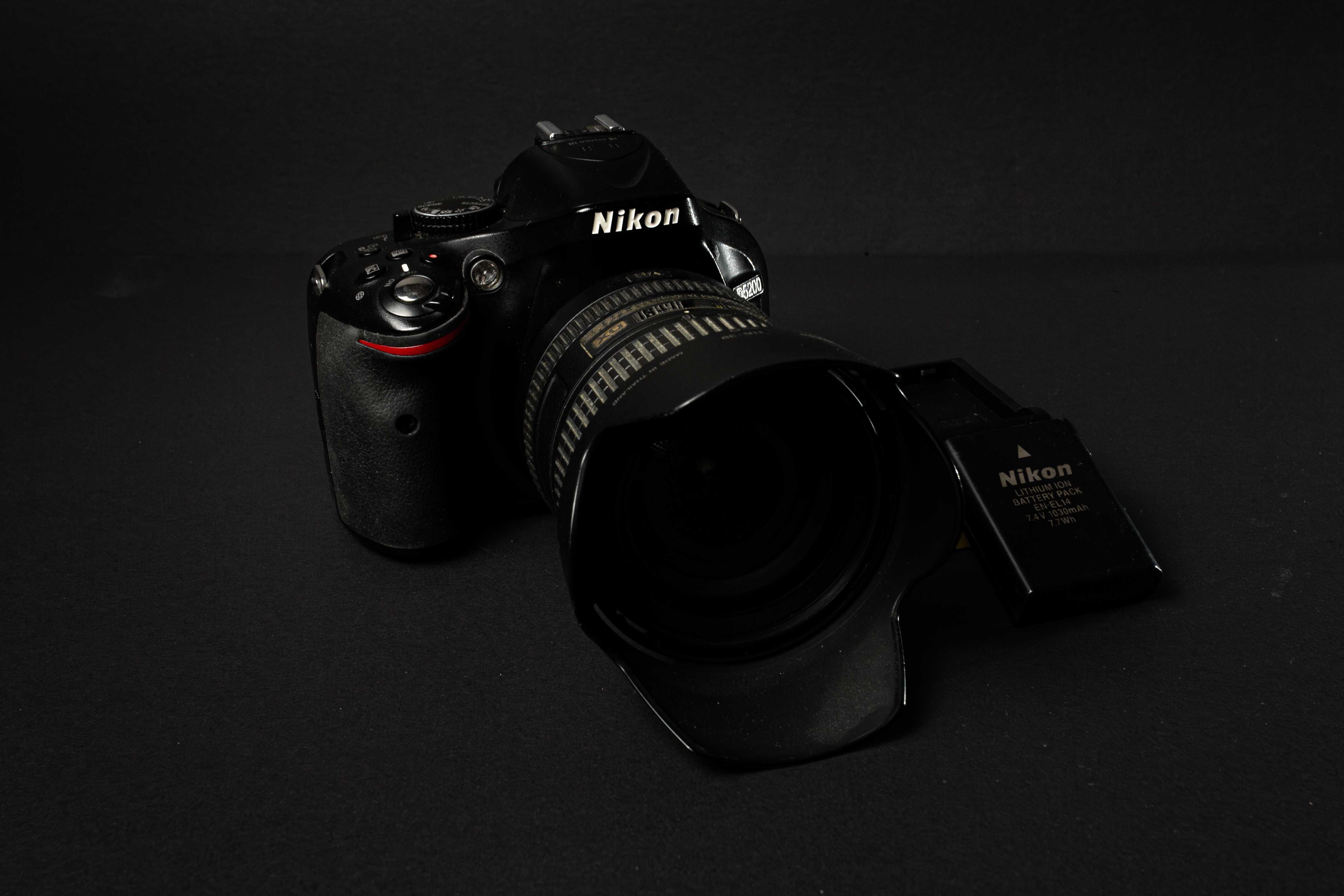 Nikon 5200+Nikon 16-85mm