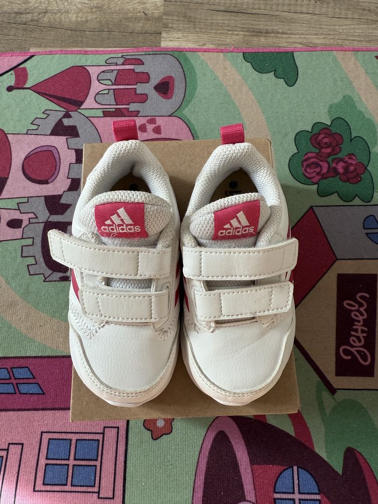 Сникърси Adidas AltaRun Cf I CM8582 Бели